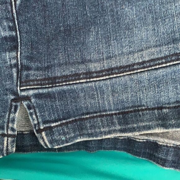 EUC WOMEN’S AMERICAN EAGLE SMALL OVERALL SHORTS - Picture 2 of 8